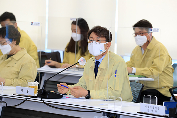 농식품부는 지난달 24일 모든 농업재해 대응 부서 및 관계기관과 모여 각 분야별 피해예방 대책 사전점검을 실시했다.