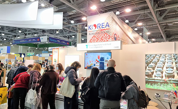 한국농수산식품유통공사는 지난달 21일부터 24일까지 개최된 러시아 모스크바 국제식품박람회에 참가했다.