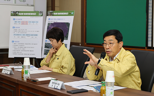 농촌진흥청은 지난 21일 과수 주산지 5개 권역의 과수화상병 위기관리 단계를 ‘주의’에서 ‘경계’로 상향 조정한다고 밝혔다.