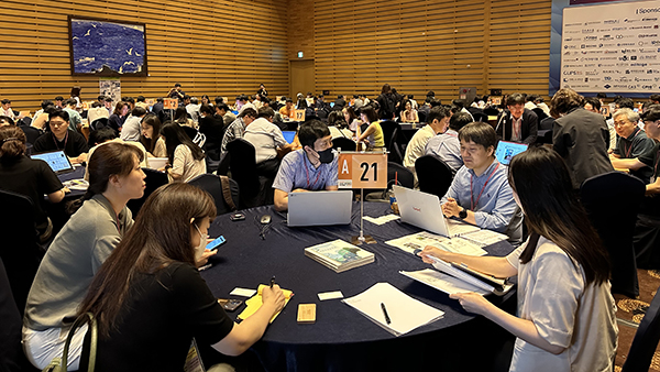 지난 5~7일 열린 ‘2023 국유특허기술 설명회’에서 산림청 국립산림과학원은 한국임업진흥원과 산림 바이오 분야 국유특허기술 설명 및 상담을 가졌다.