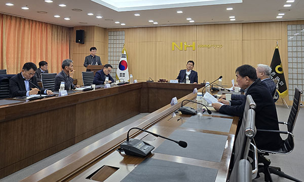 광주전남제주품목농협협의회는 지난 16일 전남지역본부 회의실에서 2024년 운영협의회를 열었다.
